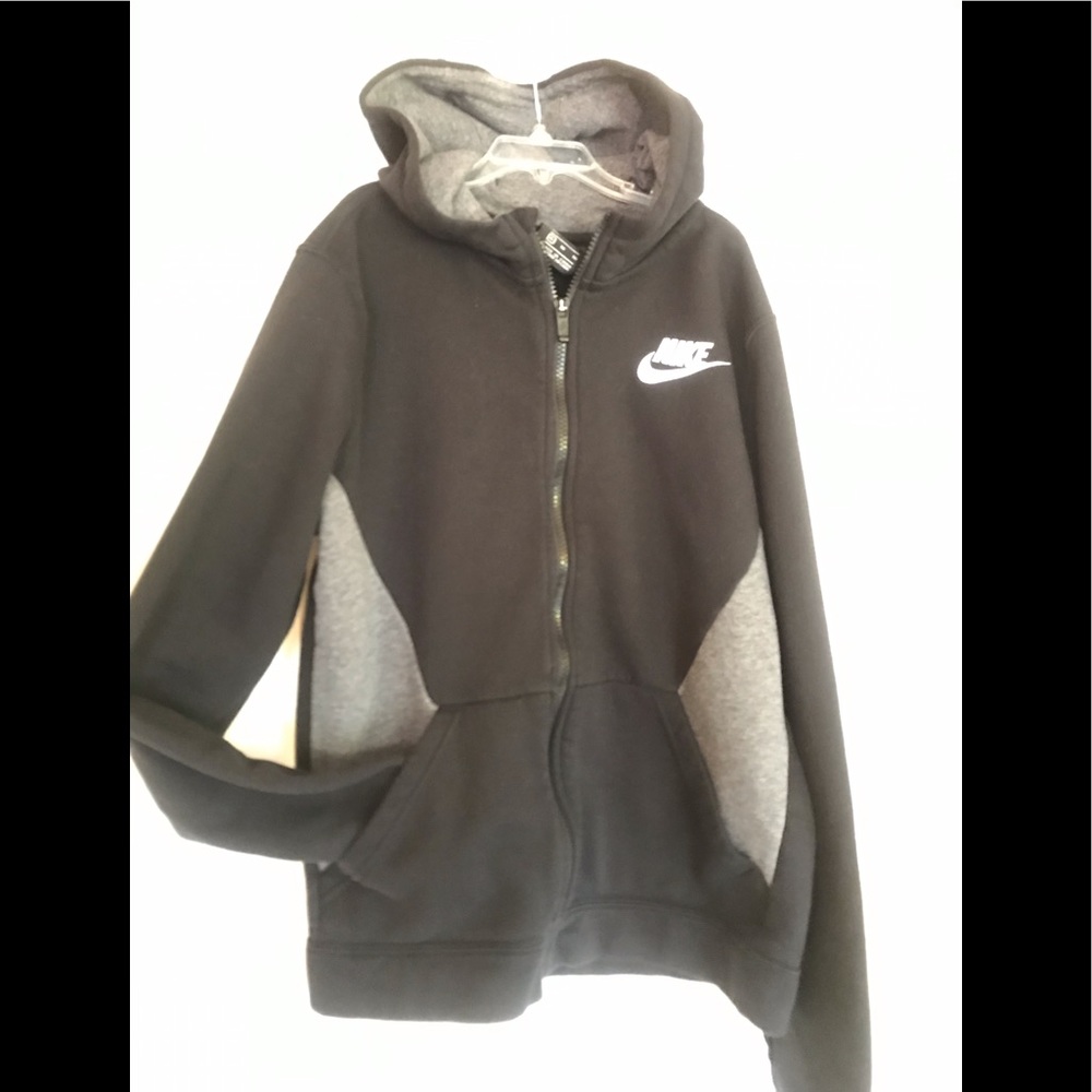 EUC Nike zip up hoodie